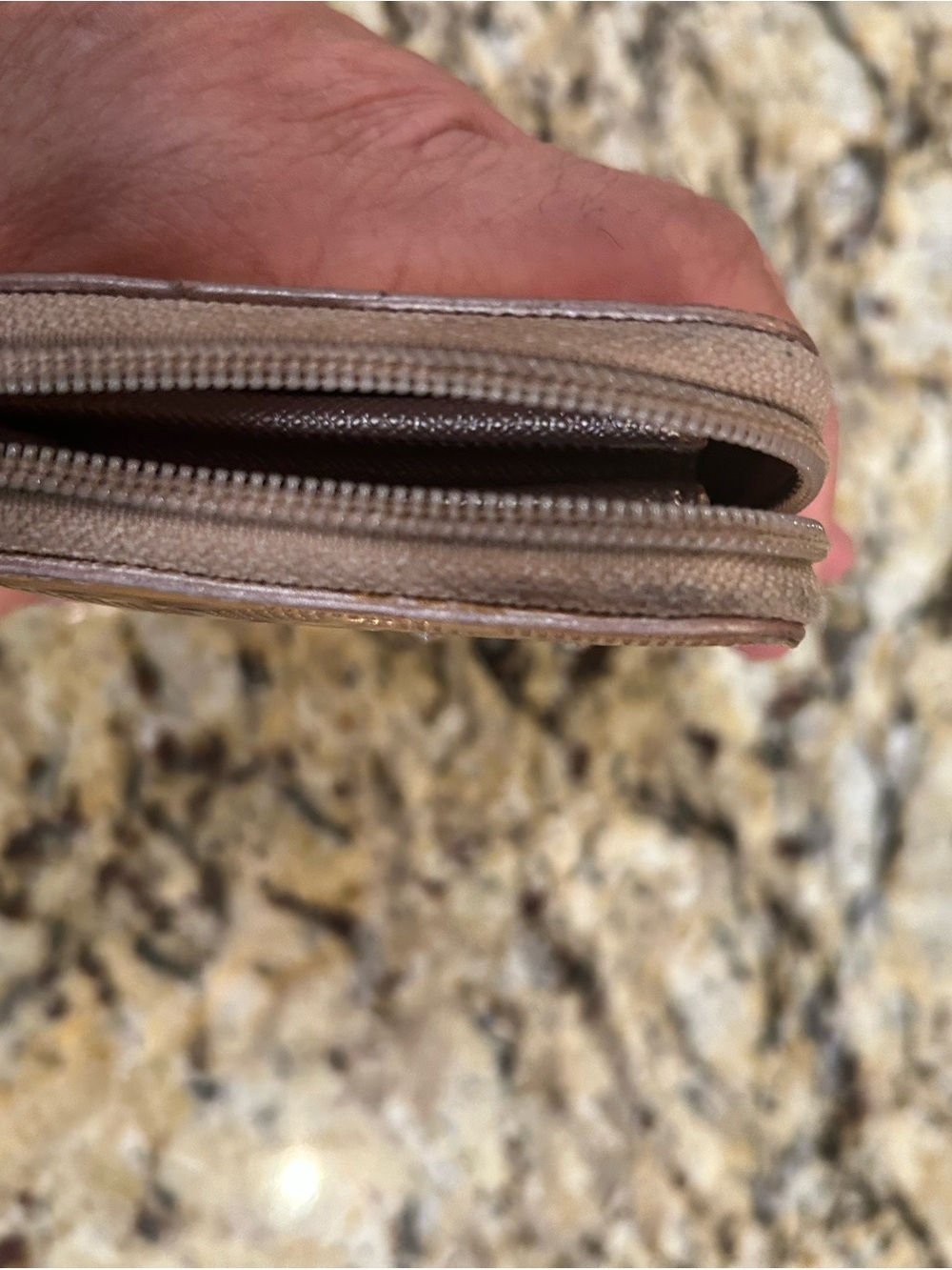 Michael Kors Zip Around Wallet Copper Color - Picture 4 of 7